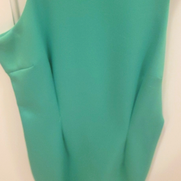 Midi green dress - Picture 3 of 3